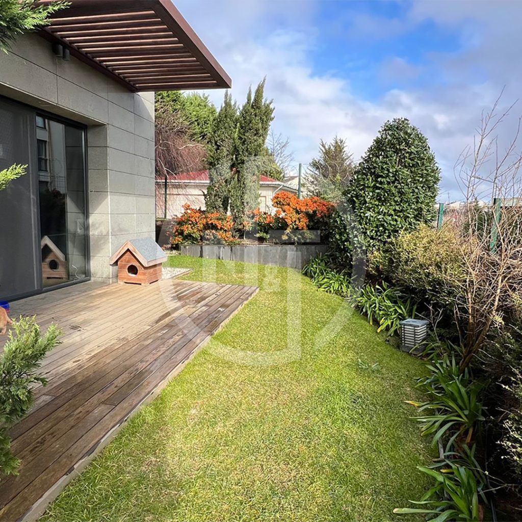Zekeriyaköy Terrace Bahçe’de 2+1 Satılık Bahçe Dubleksi